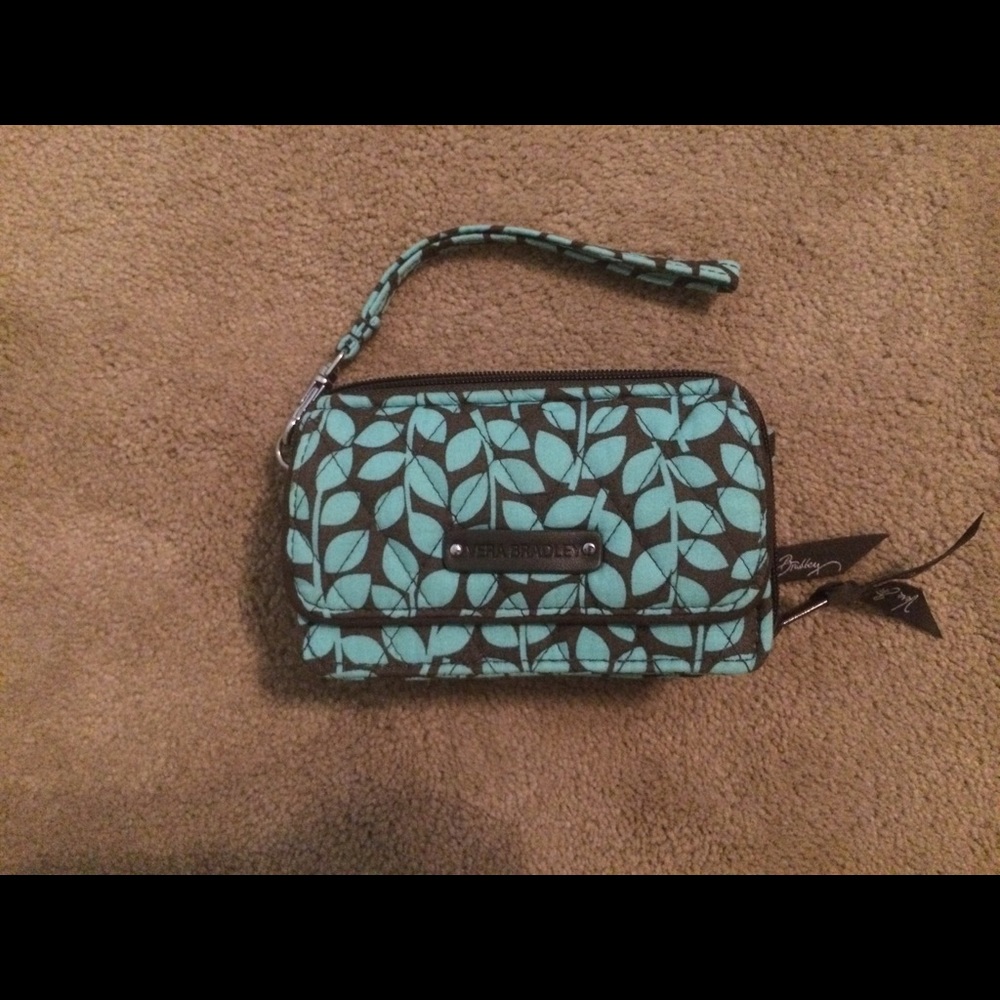 Vera Bradley All in One crossbody- Shower Vines